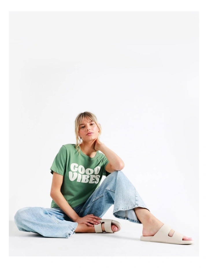 Flash Sale ⨠ONLY Zodia Reg Short Sleeve Vibe Top In Dark Ivy 𧨠4 Flash Sale ⨠ONLY Zodia Reg Short Sleeve Vibe Top In Dark Ivy 𧨠- Image 2